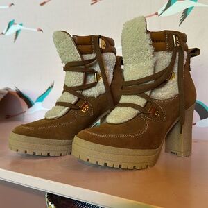 NEVER WORN BOOTS FROM SEE BY CHLOÉ size 39 (US size 8)